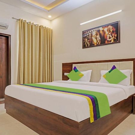 Treebo Magnum Chandigarh Kharar Bagian luar foto